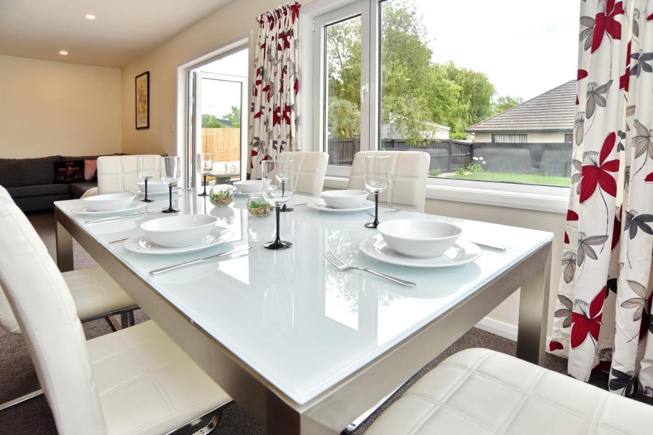 Weston Villa - Spacious & Family Friendly - Bookahome Κράισττσερτς Εξωτερικό φωτογραφία